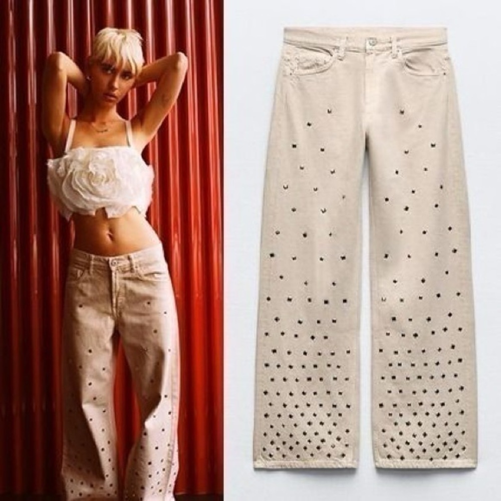 Zara Mid rise Studded trf jeans 8197/028